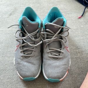 Nike Basketball sneakers